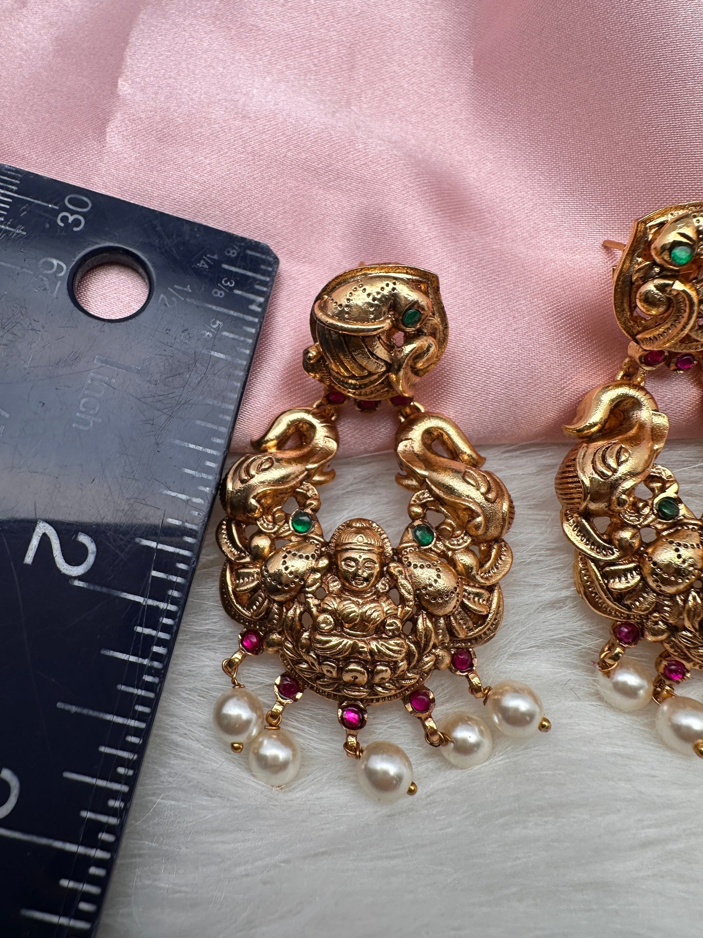 Goddess Lakshmi Nakshi Red Green Jadau Kundan Chandbali Earrings