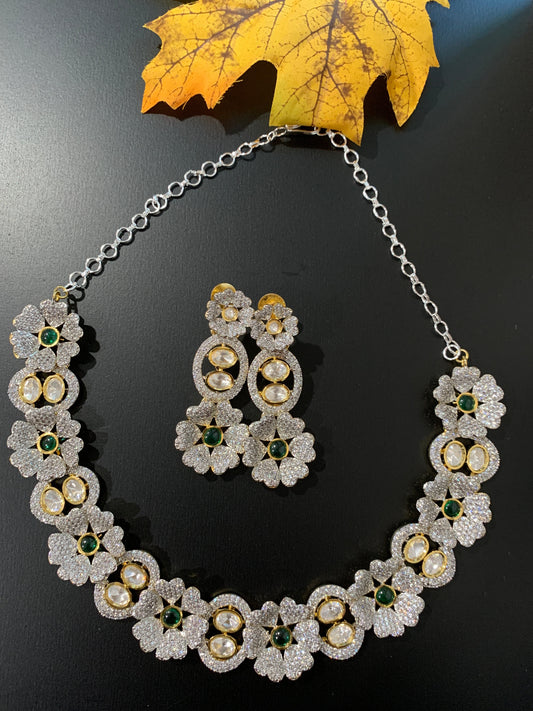 Floral Pattern Kundan Green Stone Dual Tone Finish Neckline Necklace