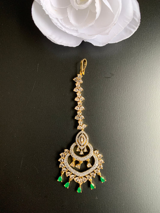 Diamond Finish Maangteeka with Green Stone