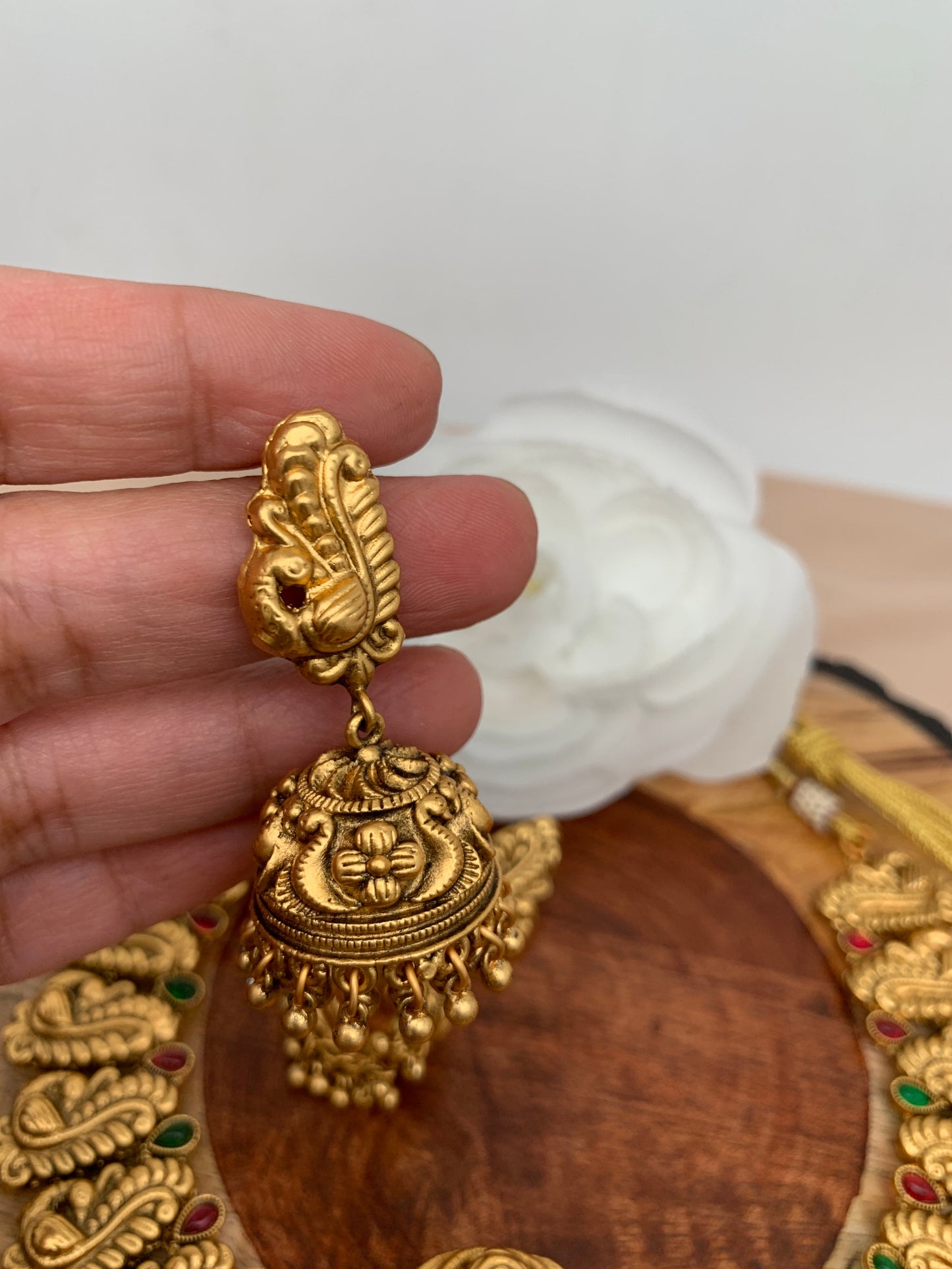 Goddess Lakshmi Short Necklace