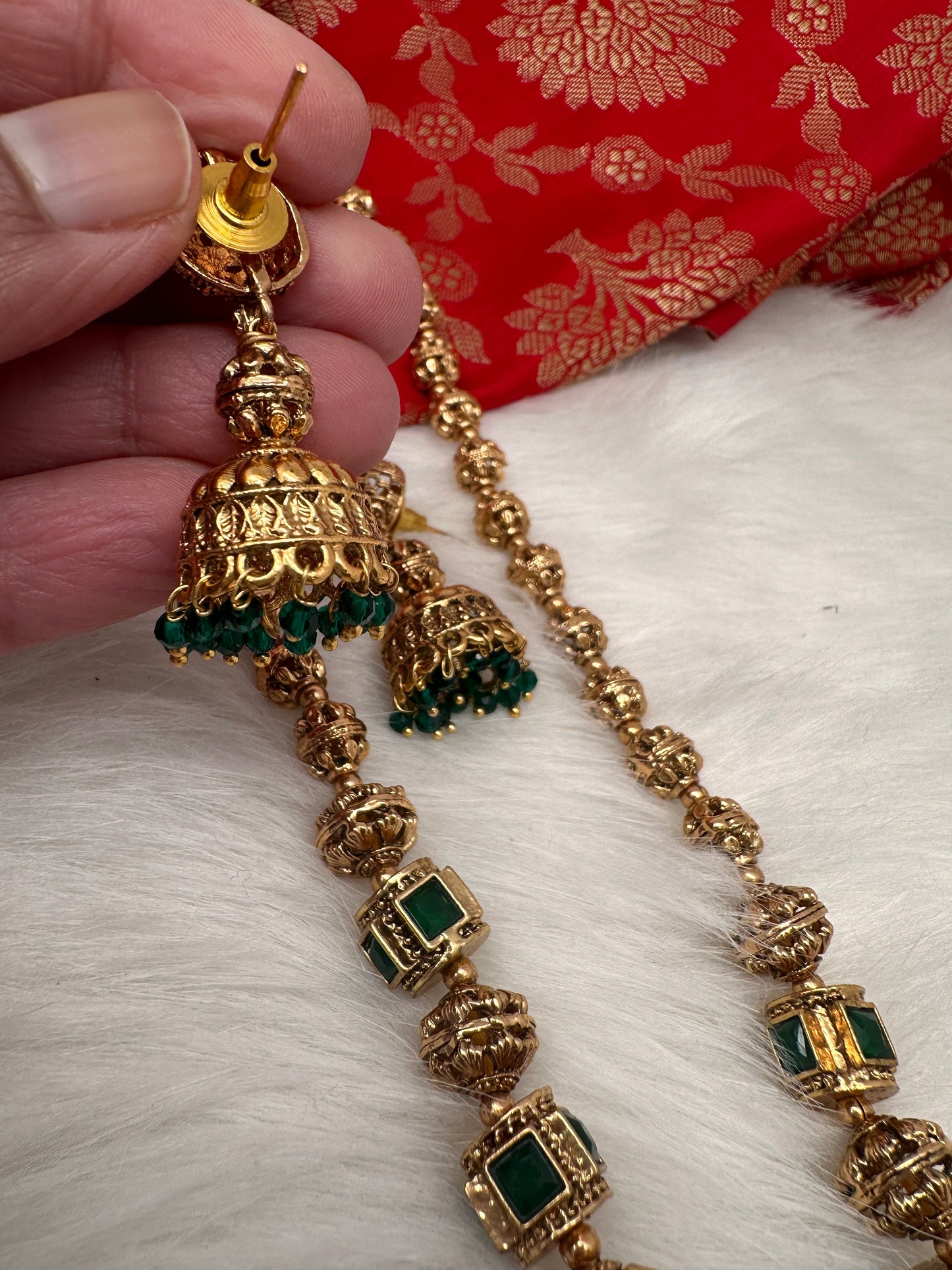 Golden Nakshi Balls Color Stone Necklace - Green