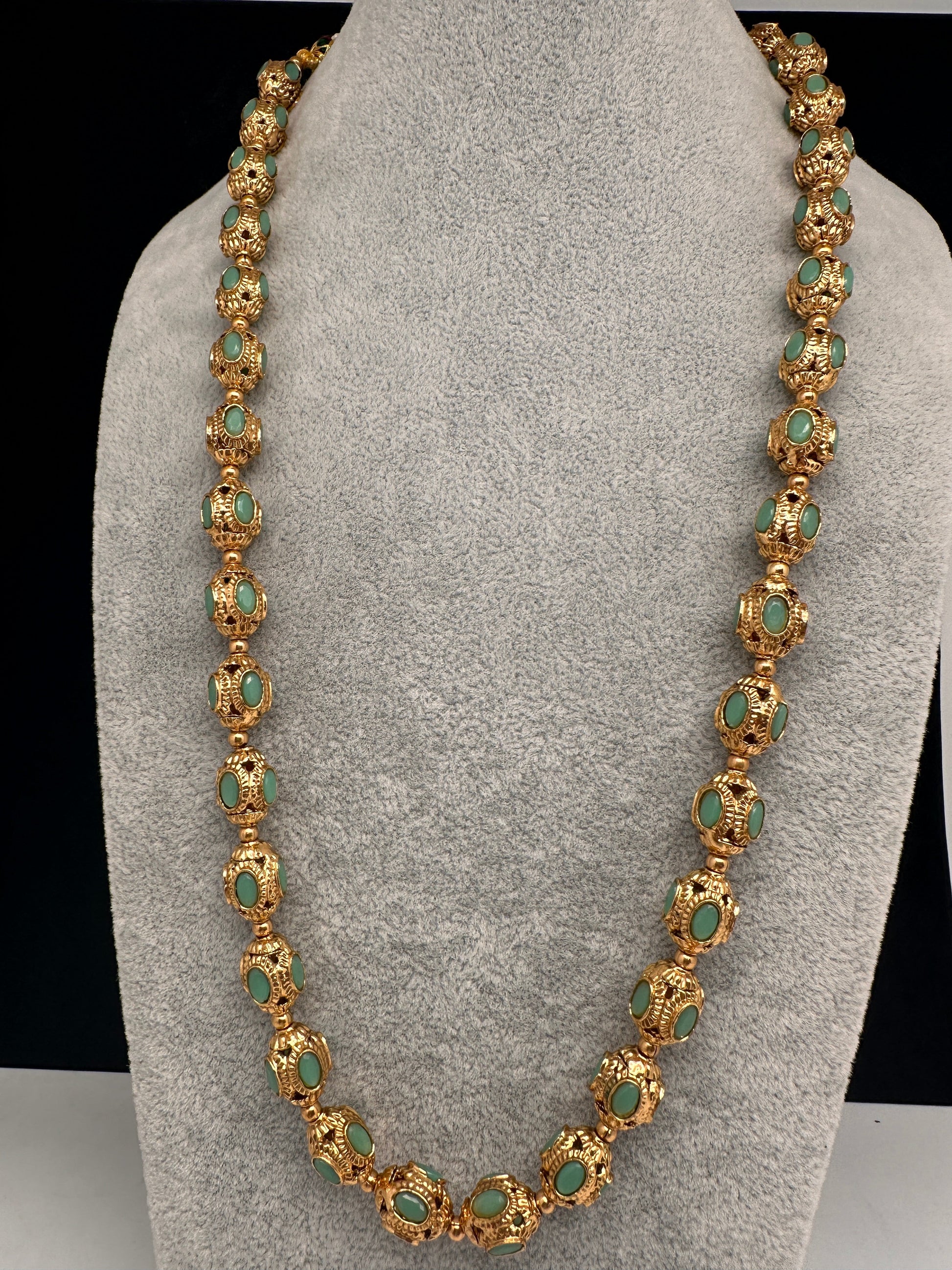 Golden Nakshi Balls Color Stone Necklace - Green