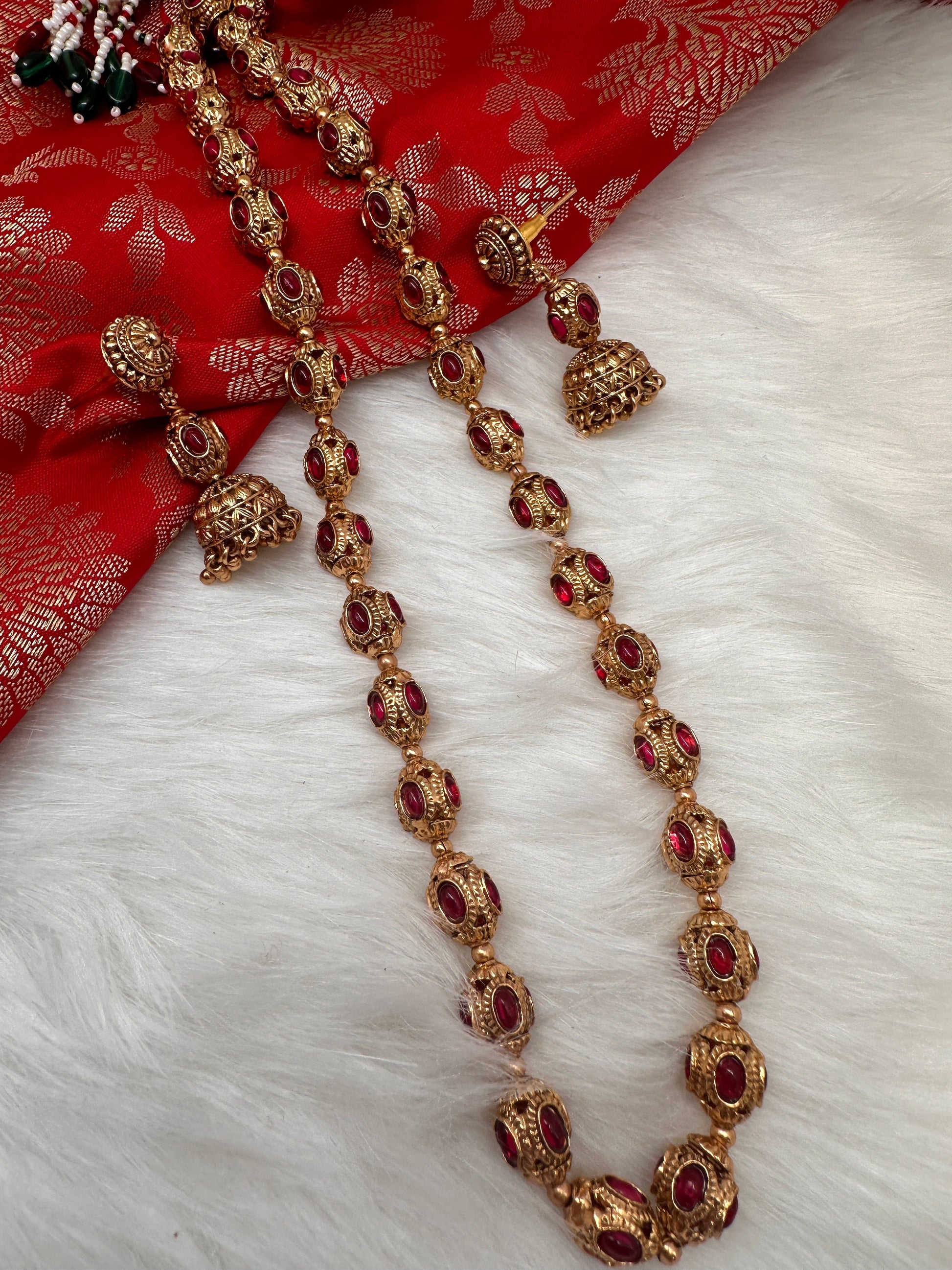 Golden Nakshi Balls Color Stone Necklace - Red