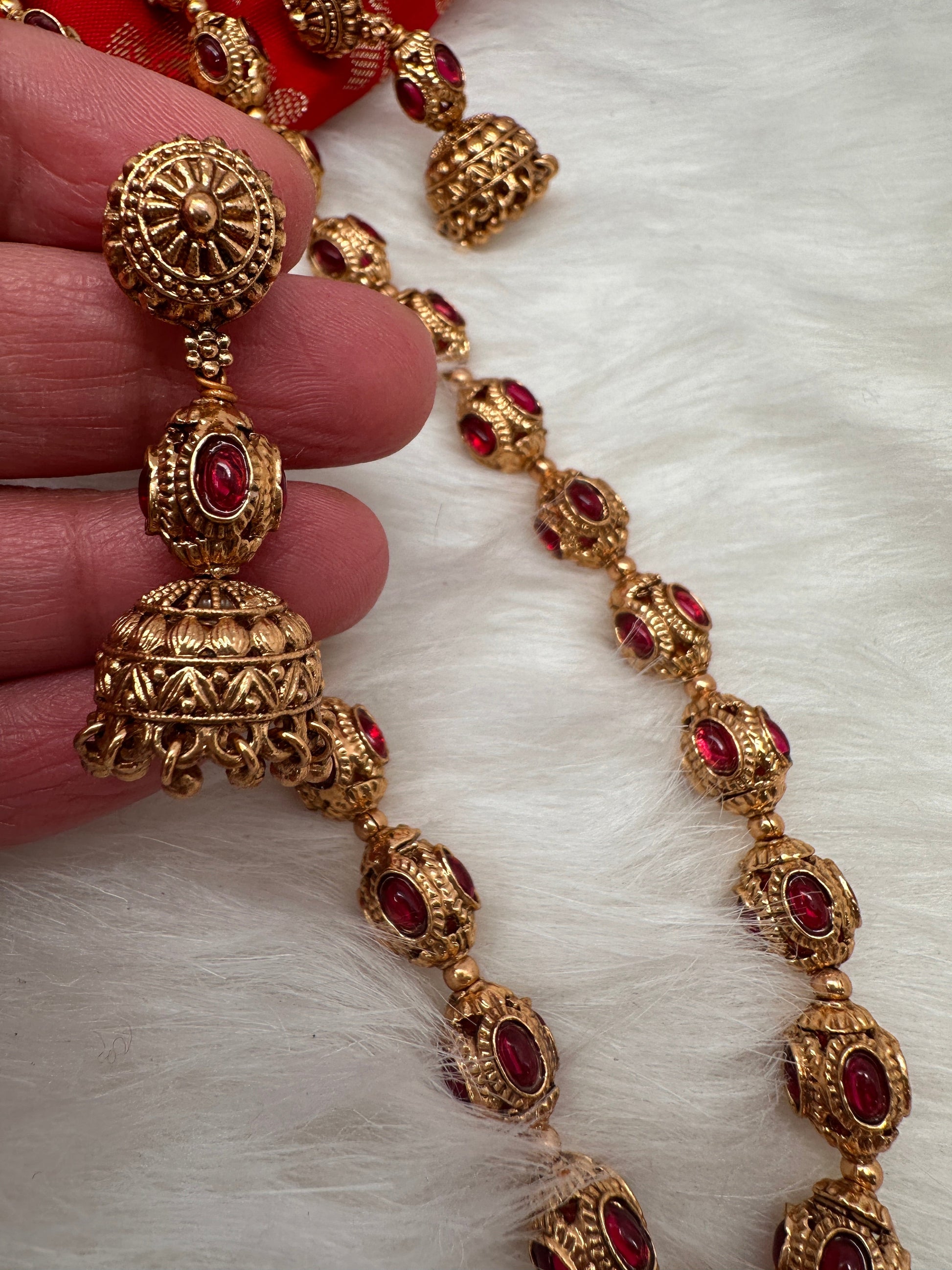 Golden Nakshi Balls Color Stone Necklace - Red