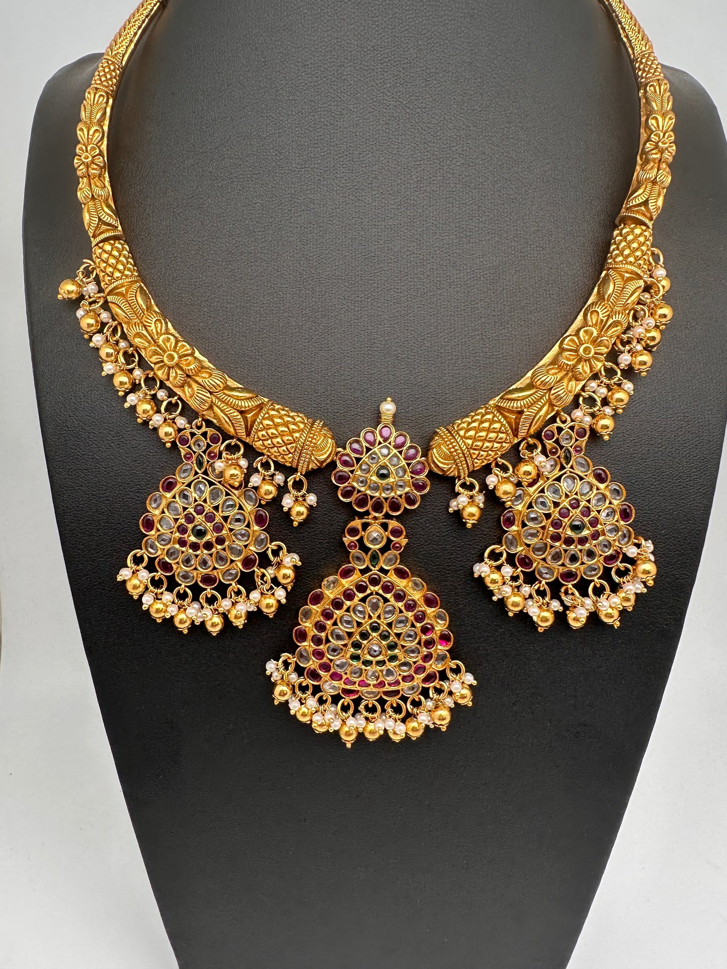 Kanthi Style CZ Red Stone Short Nakshi Necklace Set