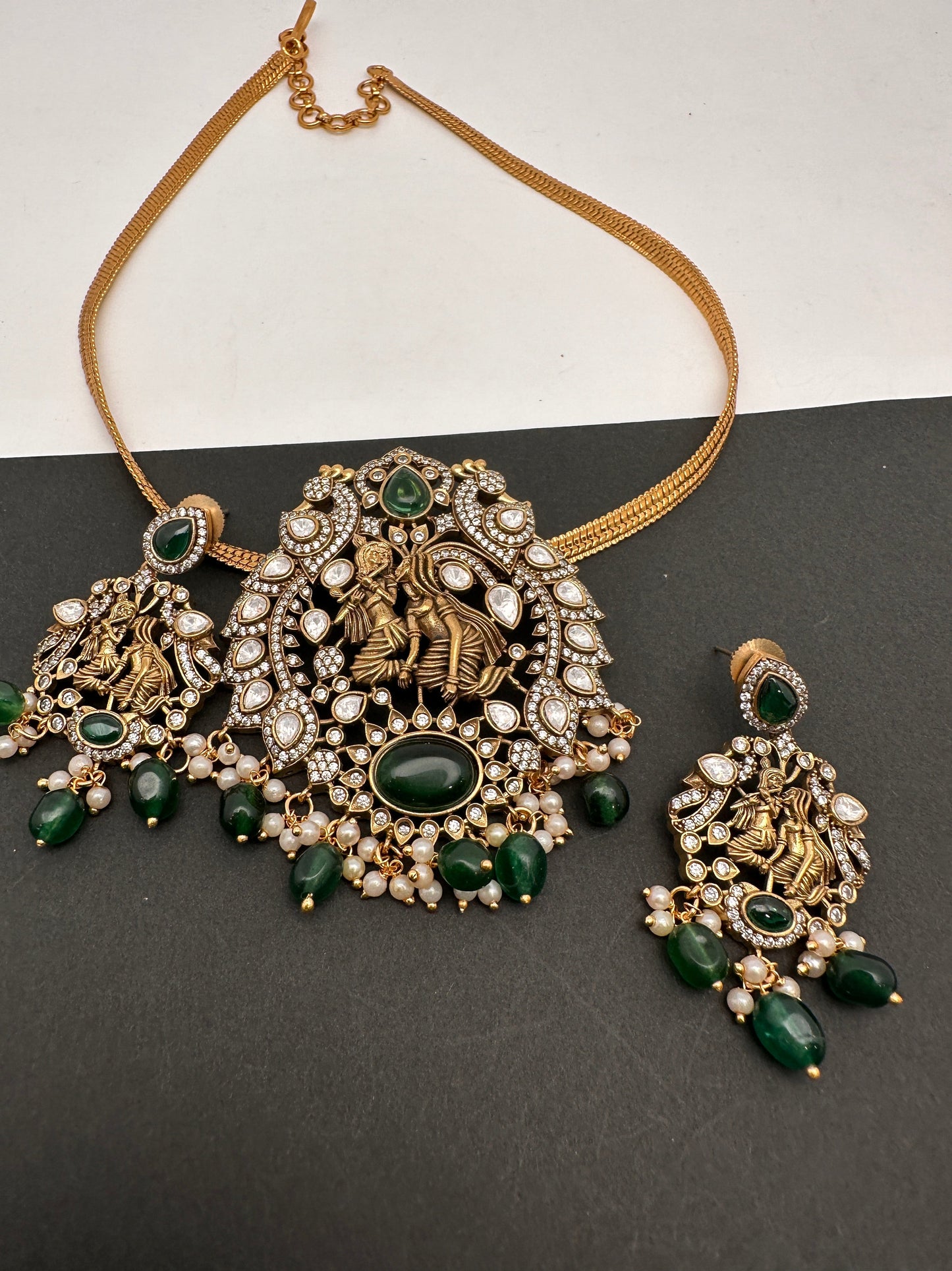 Radha Krishna Nakshi Color Stone Kundan Victorian Mehndi Finish Pendent Set - Green