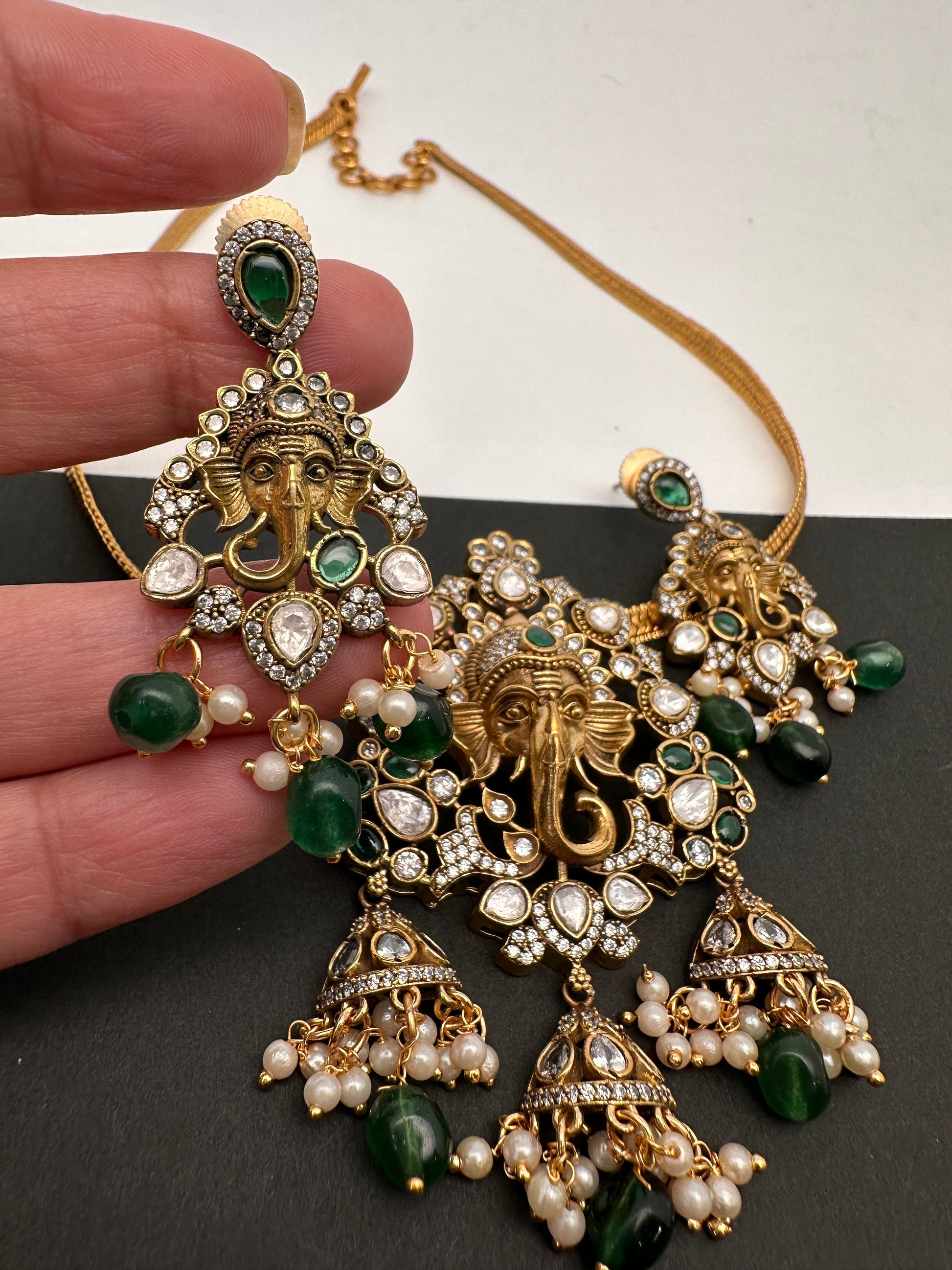 Ganesha Nakshi Color Stone Kundan Victorian Mehndi Finish Pendent Set - Green