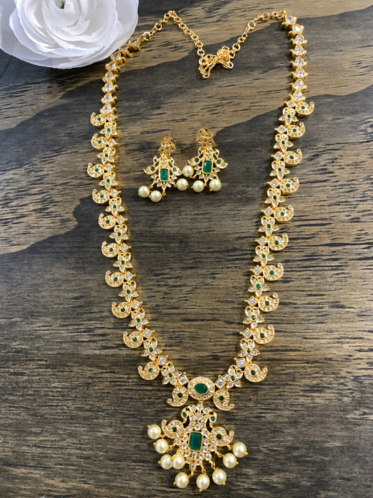 Mango Pattern CZ and Green Stone Necklace