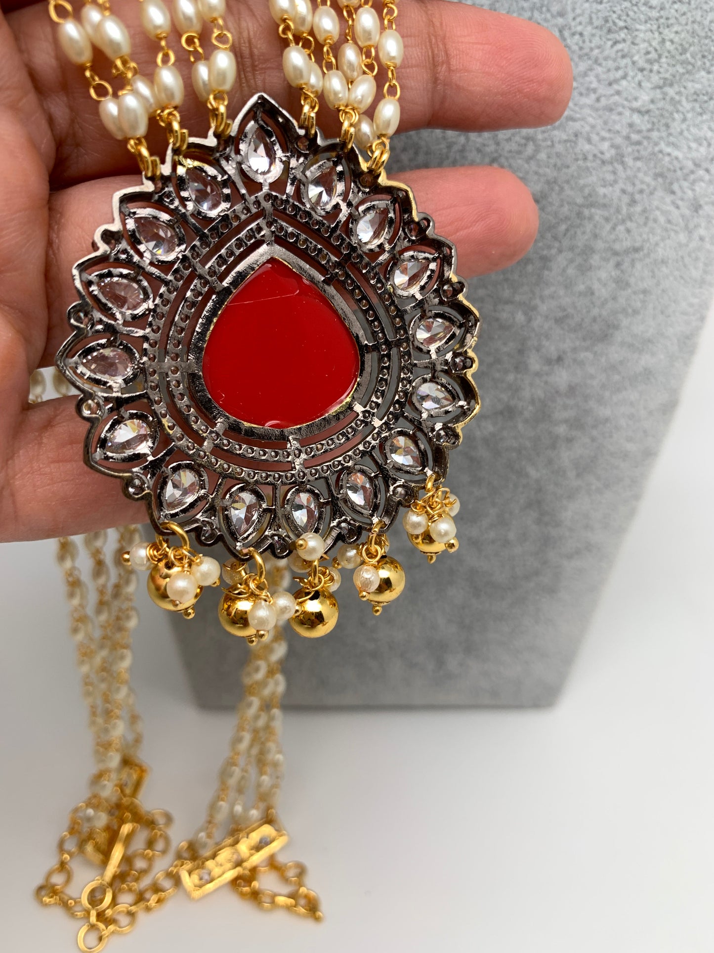 Coral Stone Victorian Finish Pendent Rice Pearls Rani Haar