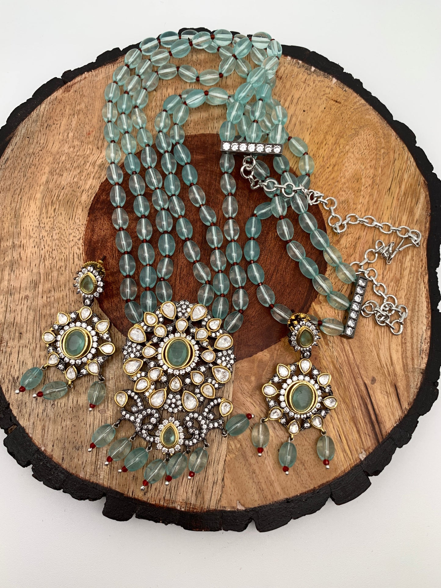 Kundan Mint Green Stone Victorian Polish Pendent with Mint Green Beads Necklace Set