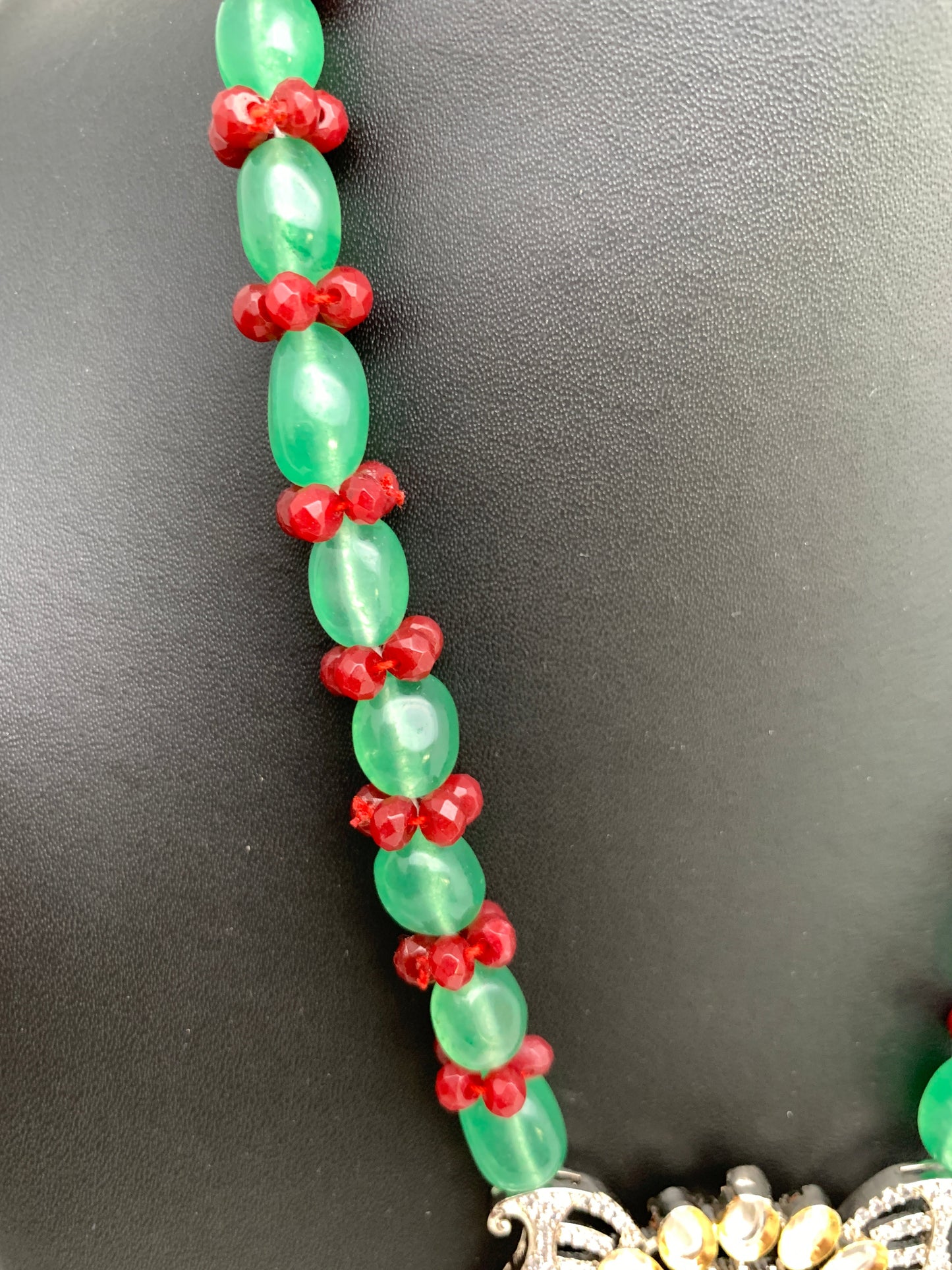 AD Pendent Green Maroon Beads Long Mala