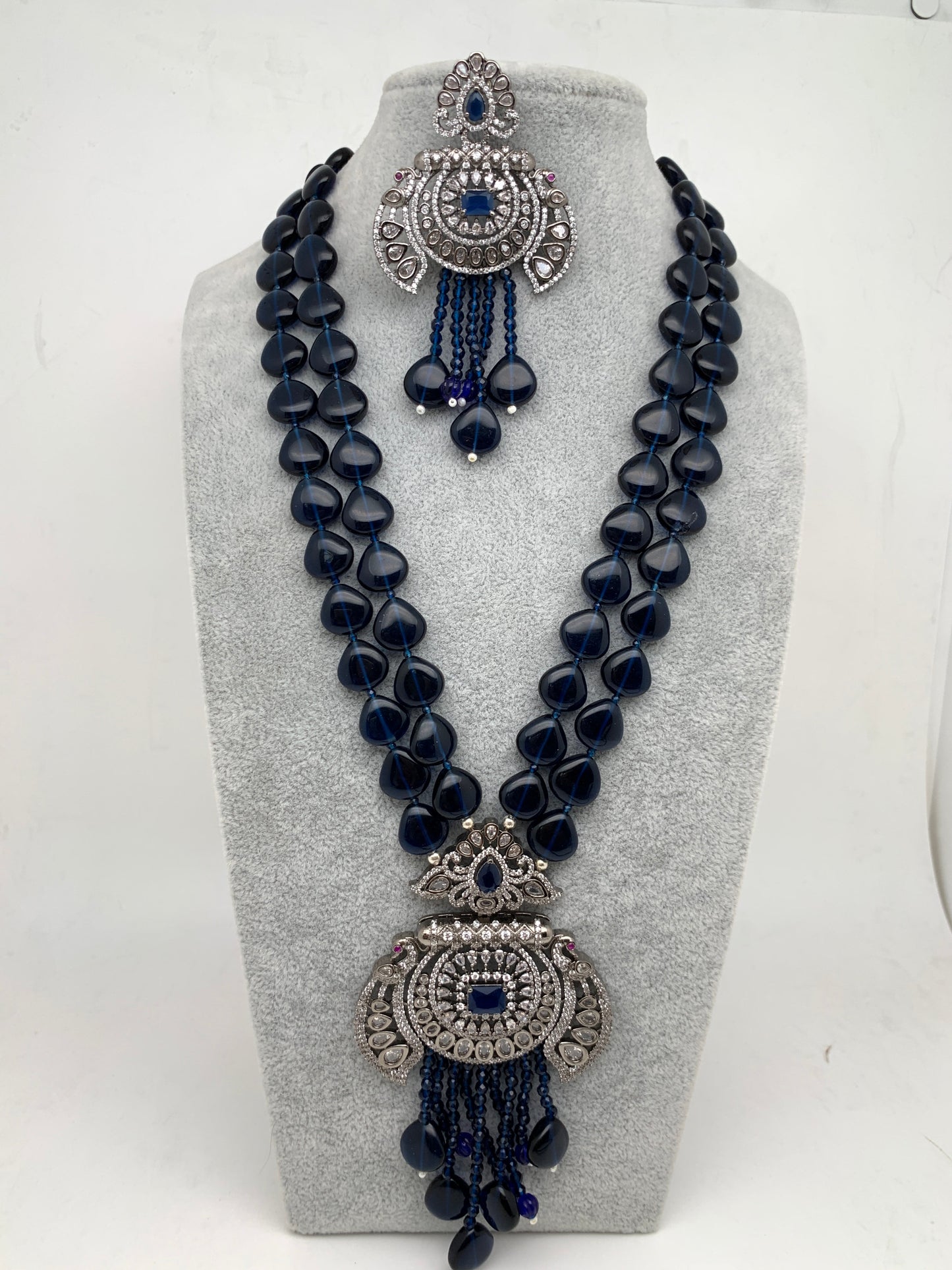 Victorian Pendent Blue Beads Long Mala Necklace