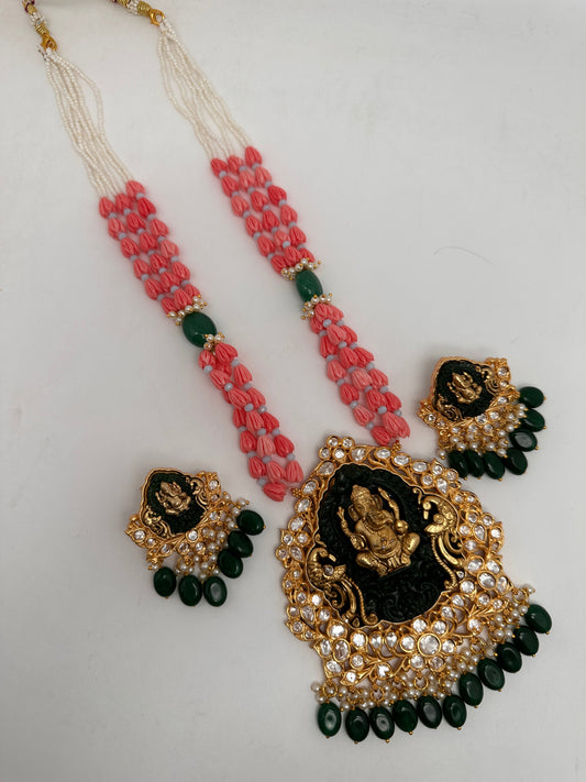 Nakshi Ganesha Kundan Tulip Beads Necklace