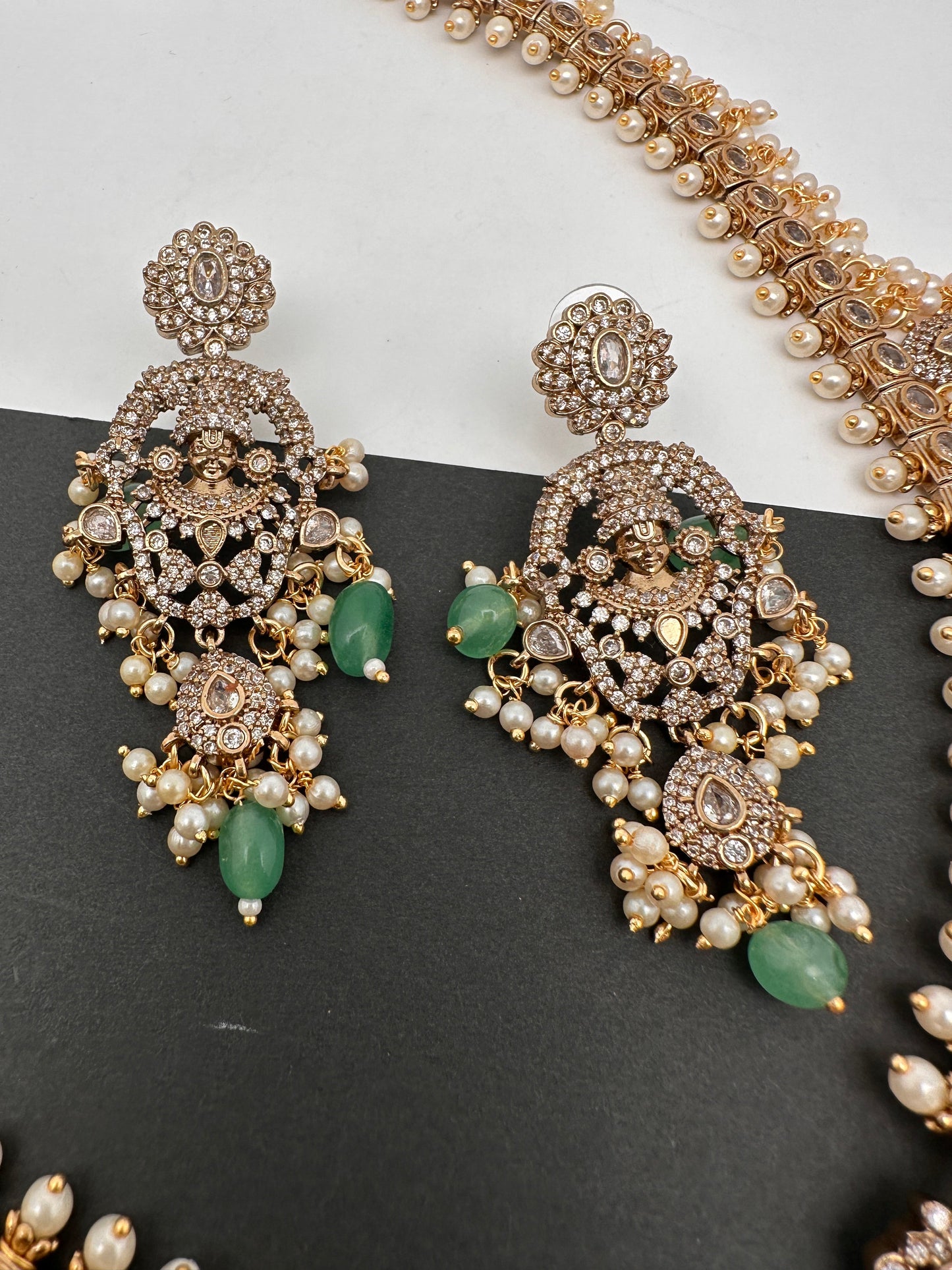 Balaji Pendent Polki Green Beads Guttapusalu