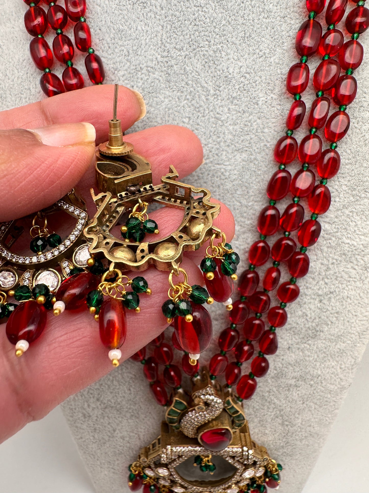 Peacock Moissanite Victoraian Mehendi Finish Monalisa Beads Necklace - Red