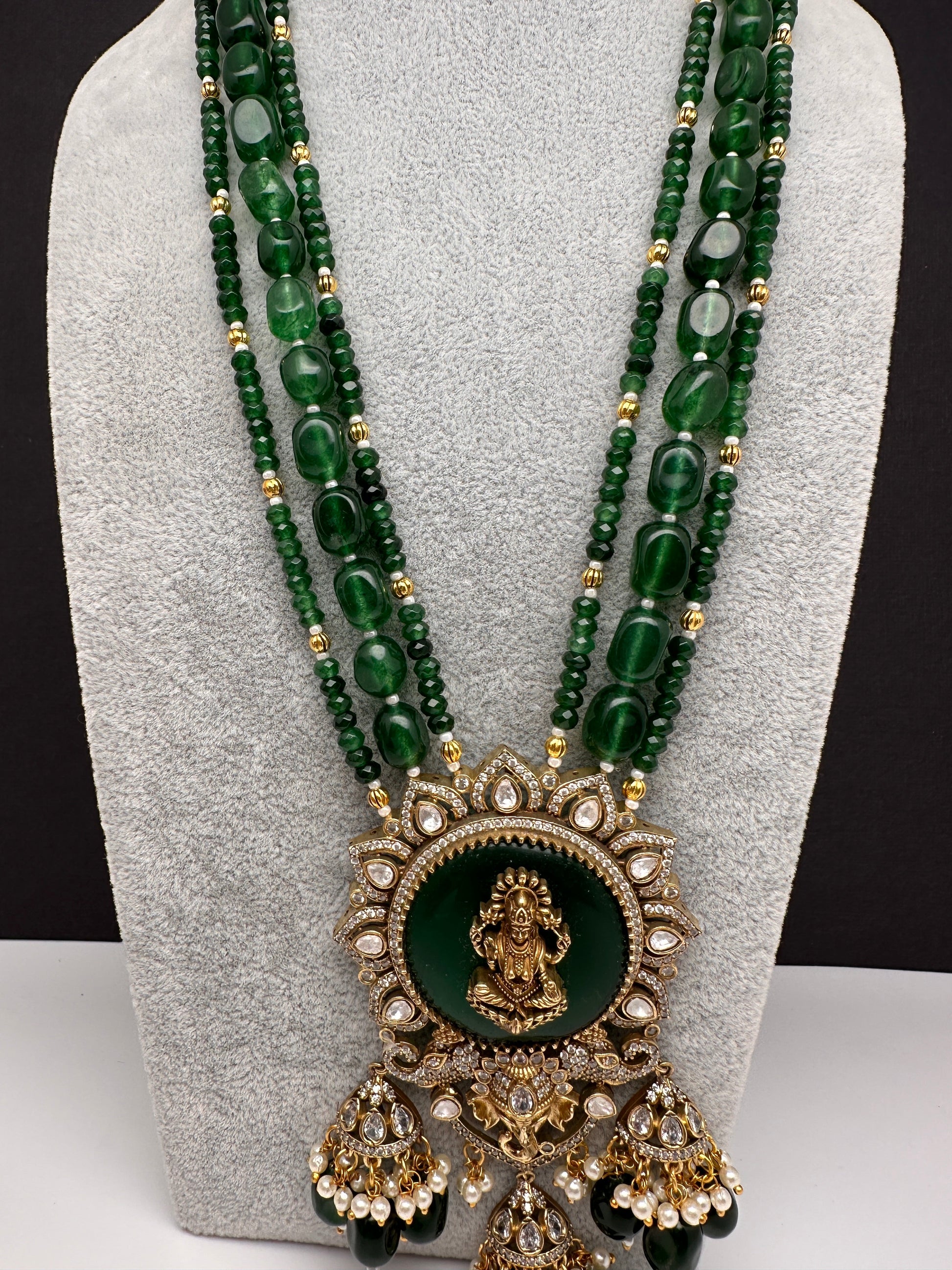 Moissanite Victoraian Ganesha Lakshmi Devi Monalisa Beads Necklace - Green