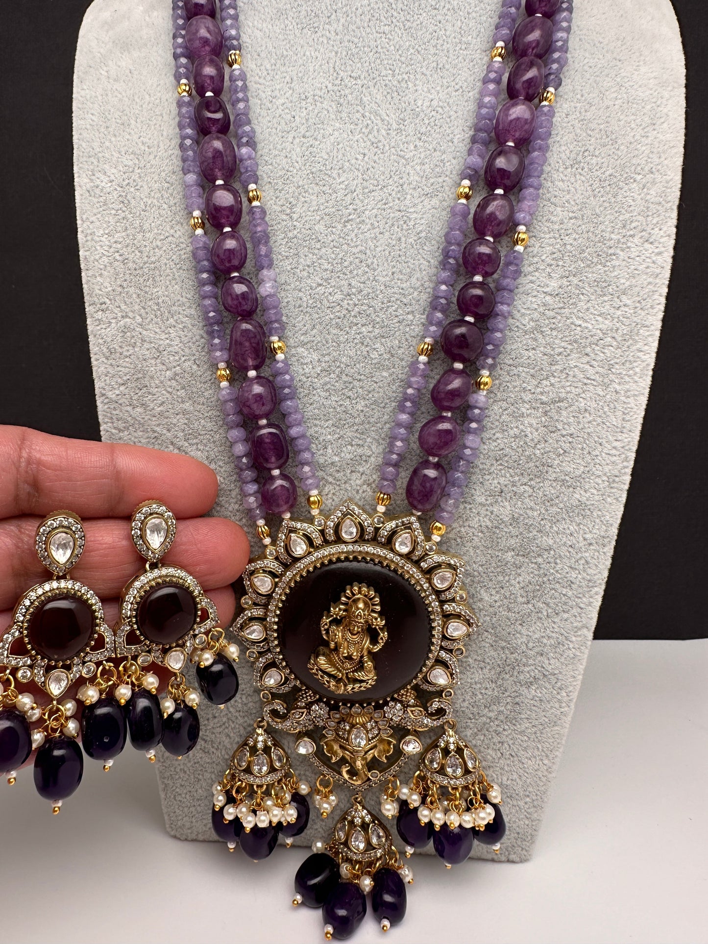 Moissanite Victoraian Ganesha Lakshmi Devi Monalisa Beads Necklace - Purple