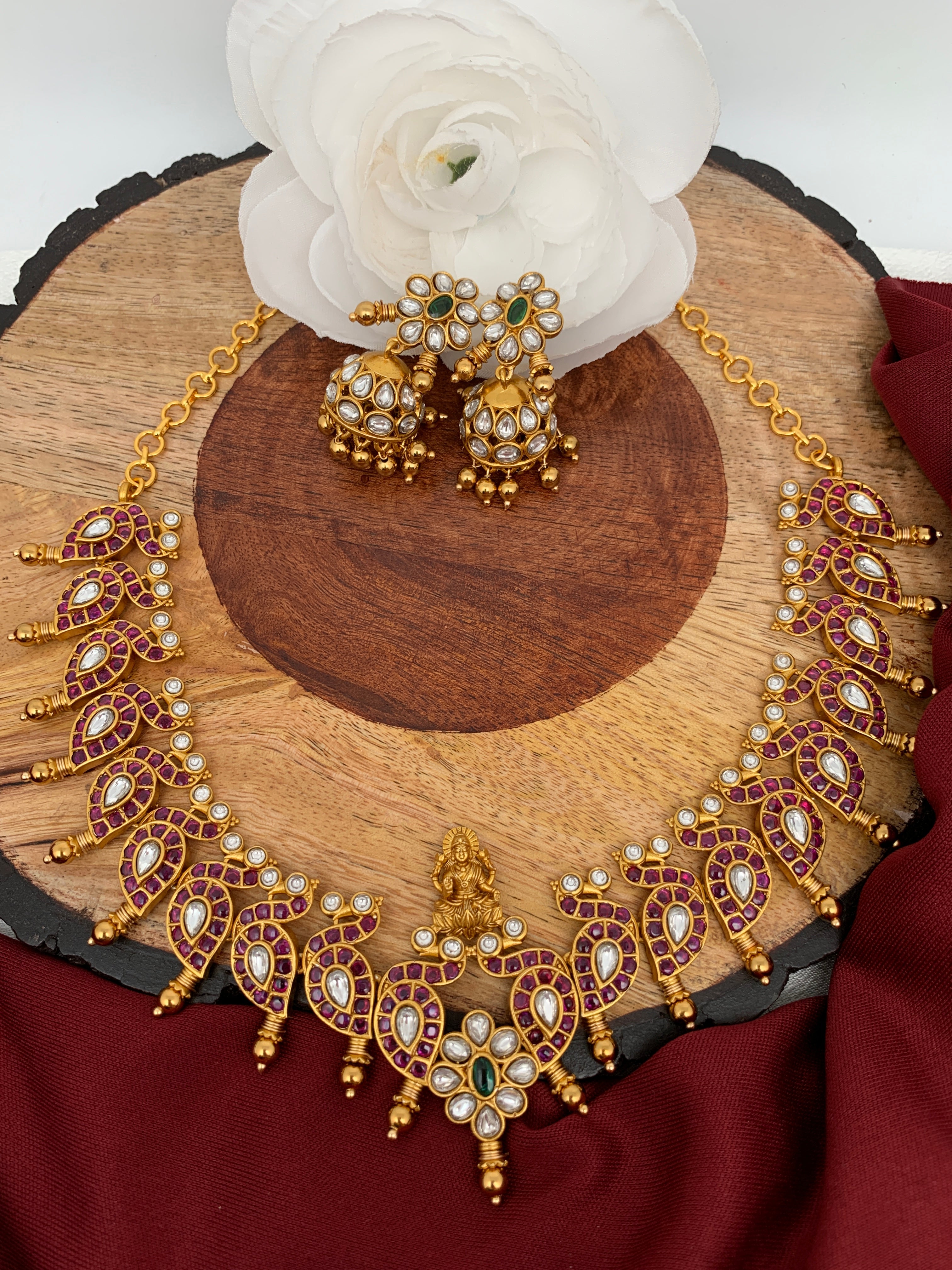 Gold fashion Lakshmi Mango Necklace Set