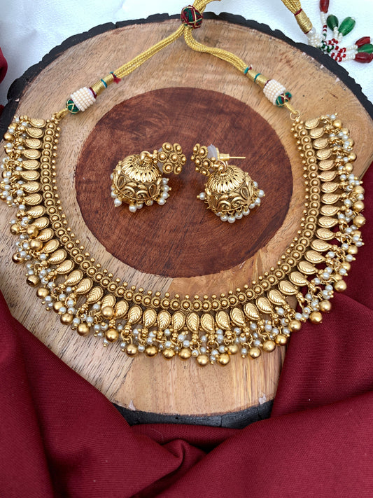 Golden Leaf Neckline Ethnic Necklace