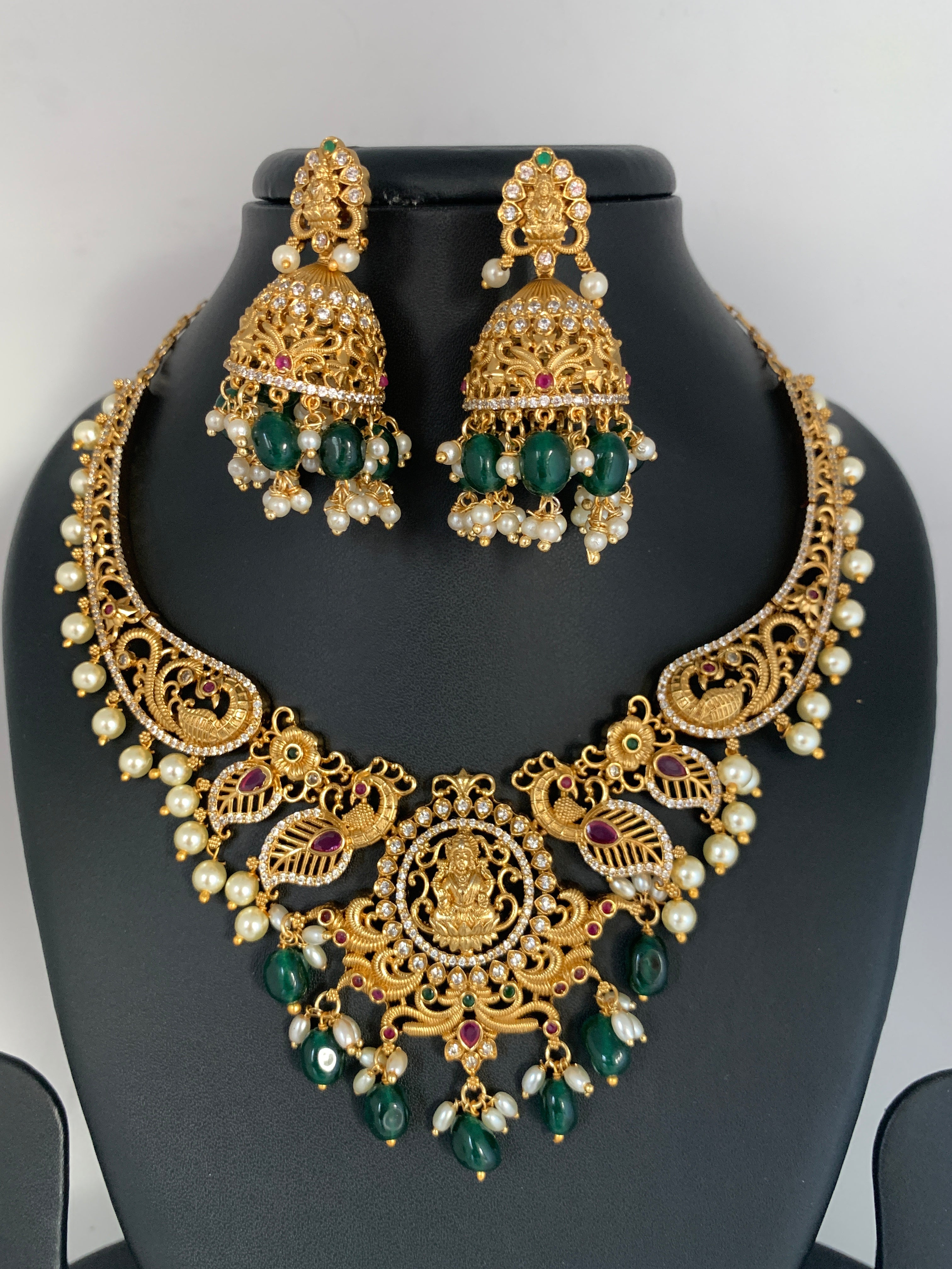 Goddess Lakshmi Green beads Kanthi Necklace – Sheetal's FabFashion