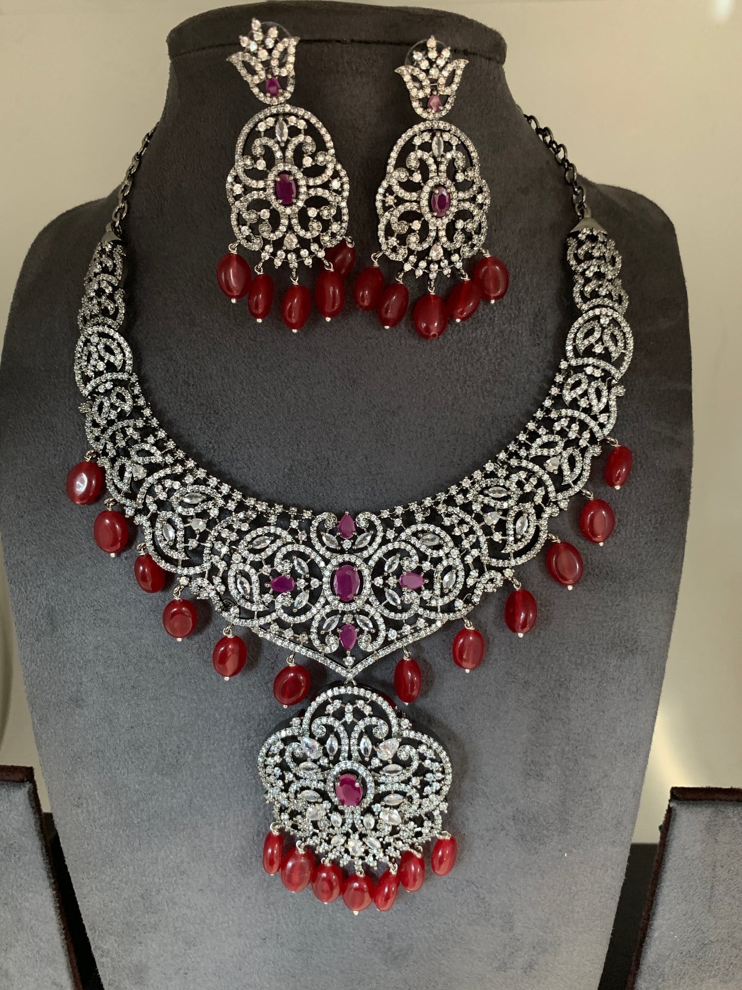 AD Red Stone Red Beads Victorian Finish Stiff Neckline Neckalce