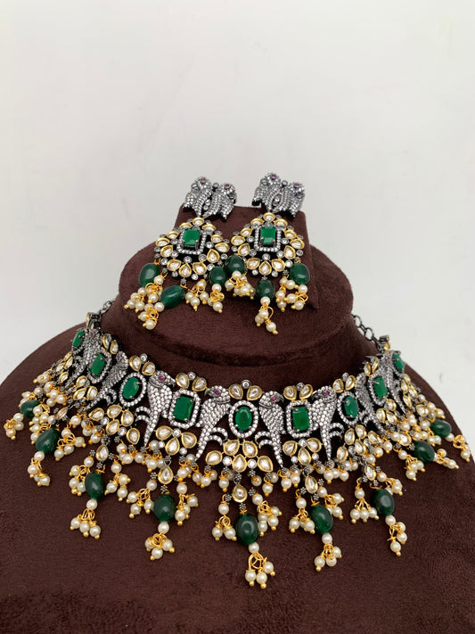 Kundan AD Green Stone Victorian Choker