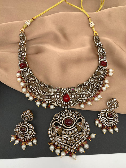 Polki Red Stone Elephant Design Mehndi Polish Short Necklace