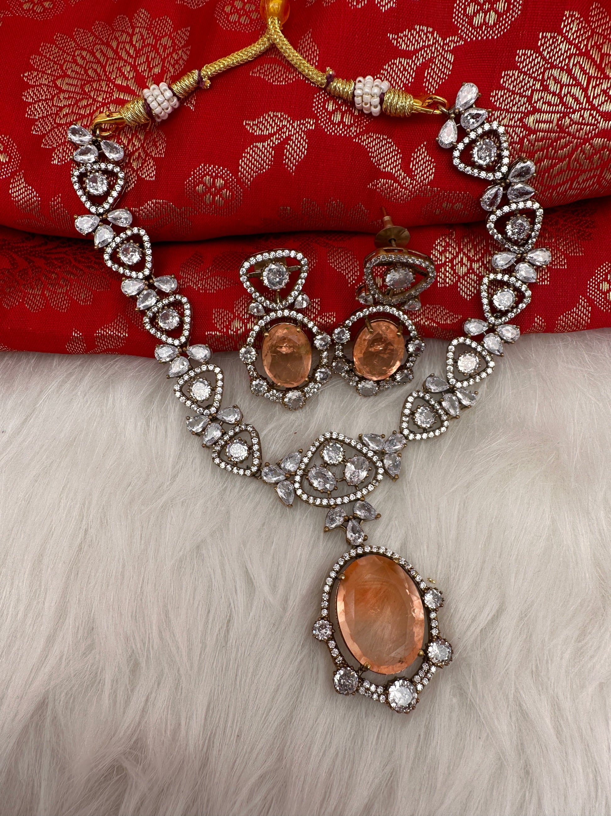 Victorian Finish AD Color Stone Short Necklace - PeachPuff