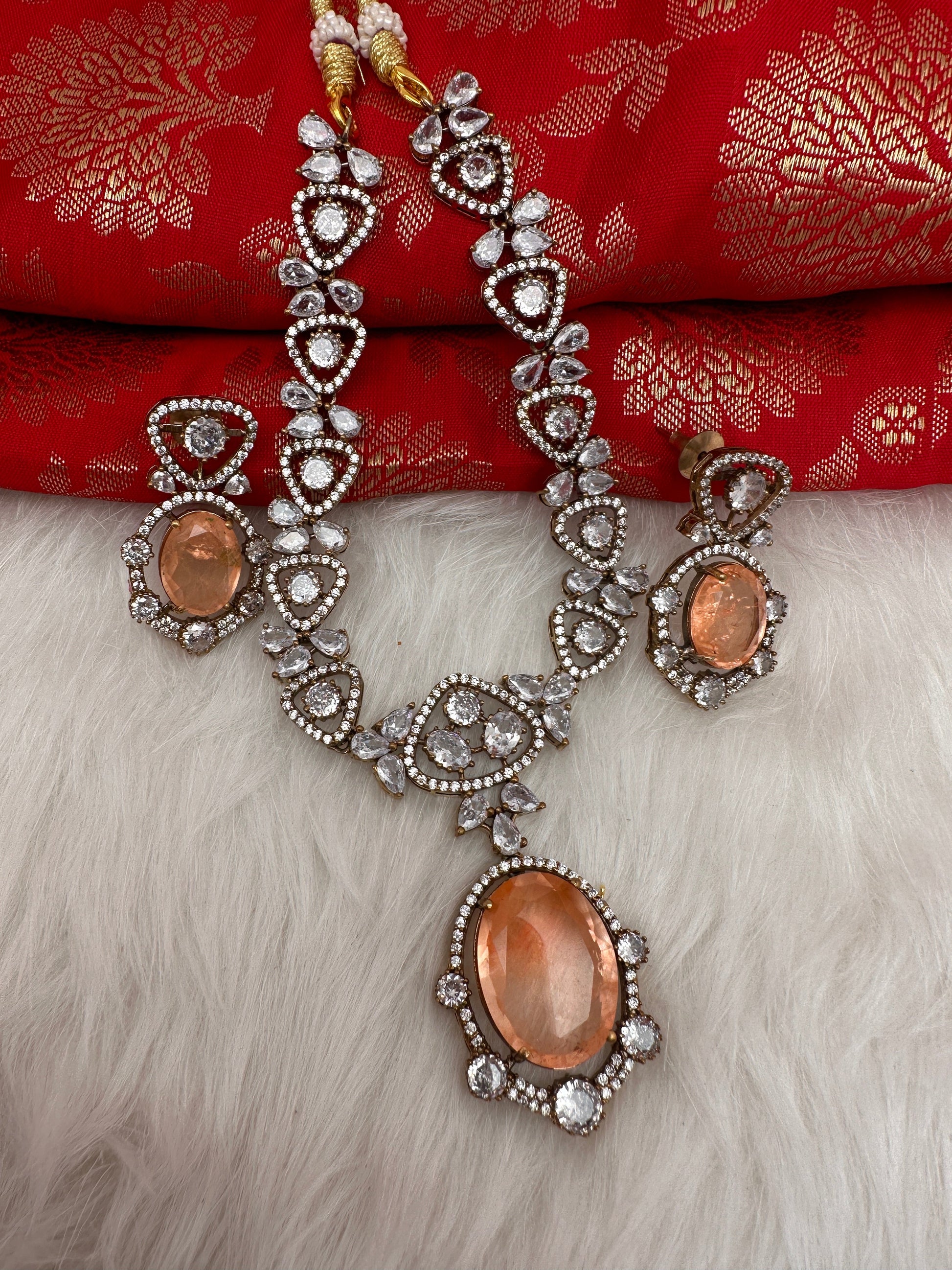 Victorian Finish AD Color Stone Short Necklace - PeachPuff