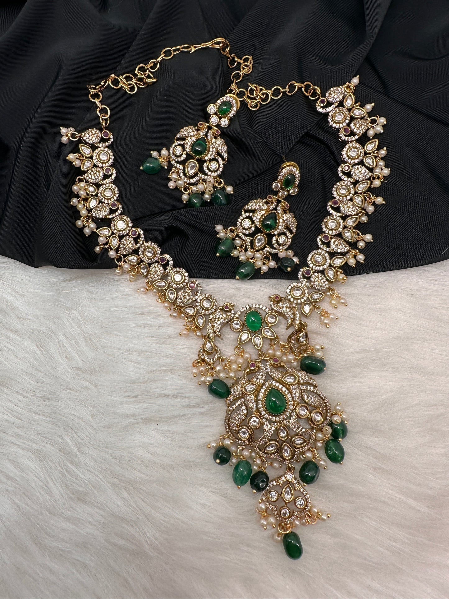 Victorian Mehndi Finish AD Polki Kundan Color Stone Short Necklace - Green