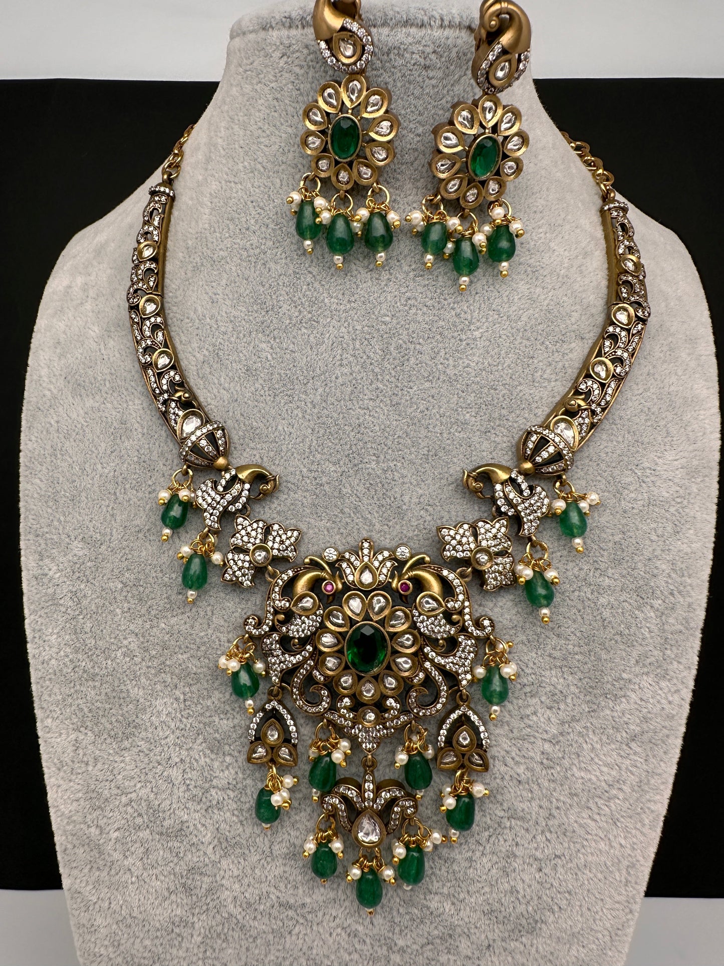 Victorian AD Polki Green Peacock Hasli Necklace