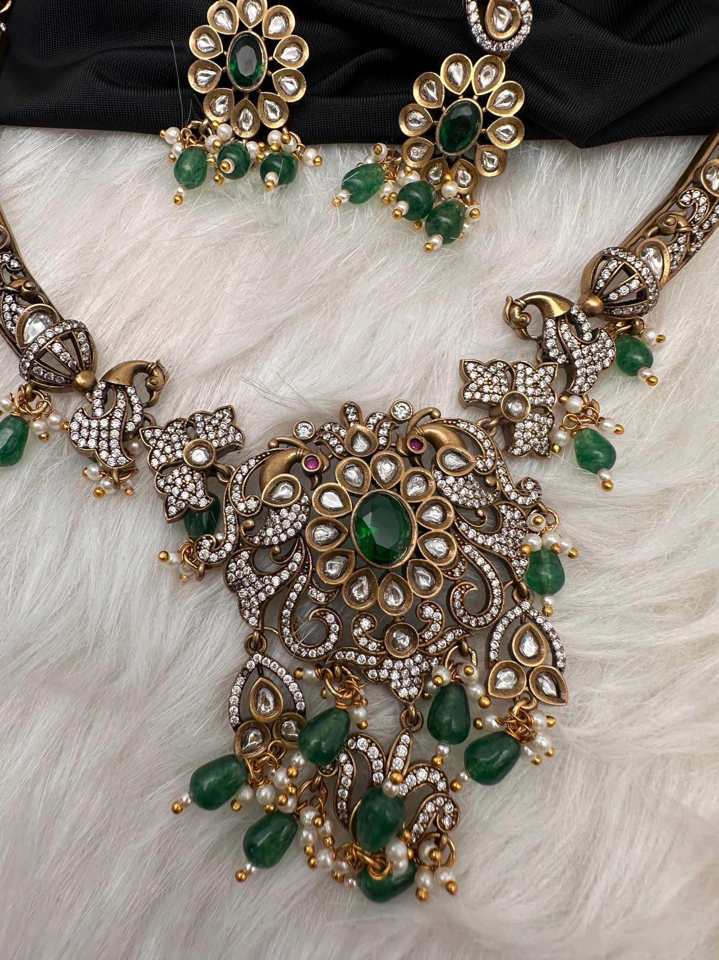 Victorian AD Polki Green Peacock Hasli Necklace